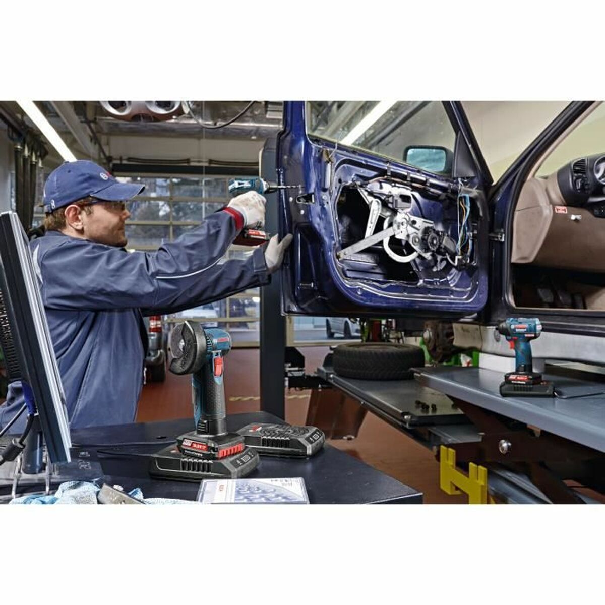 V7H9D13DFB2F75B4A33EF7340AEE33AE8B5R3400813P5