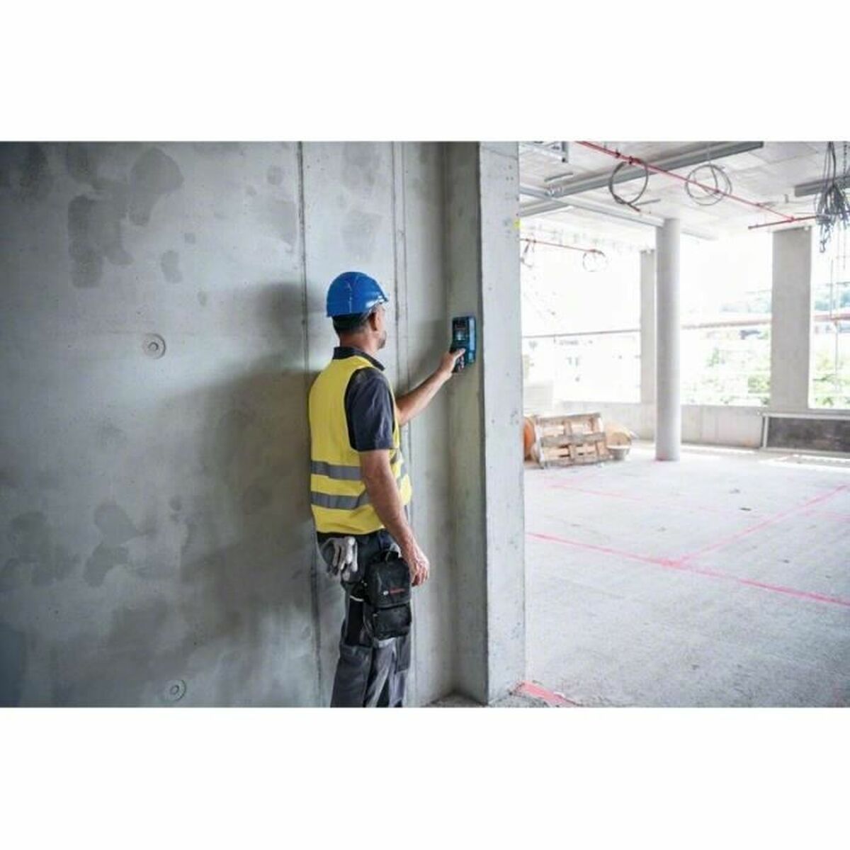 V5H130D40C71A429F77B54836E025EBC17BR7085845P7