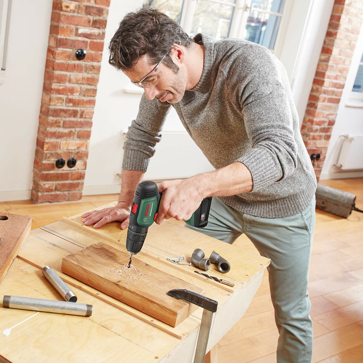 V7H41AE1854450DE4BBE408B06A6DB6F553R3432810P8