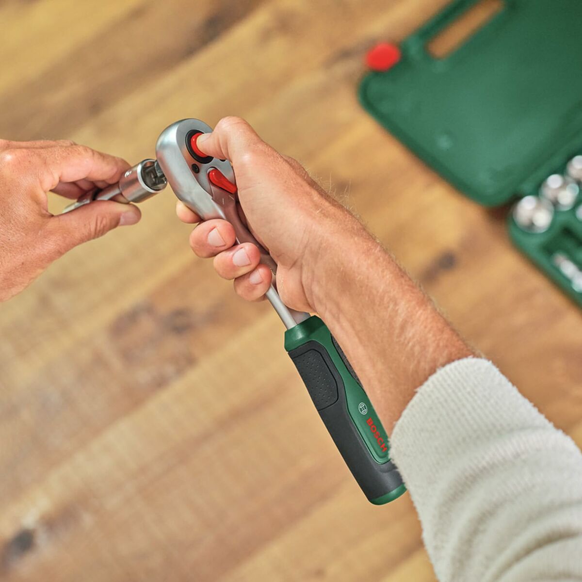 V4HEC4FBB1338A968B9DAC9419F4B8B0950R5837612P5