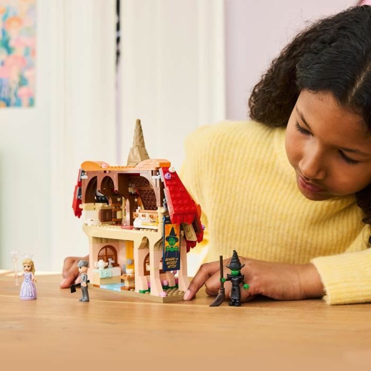 V4H950B9591E6047D1BBA72E598B992EF53R7263568P4