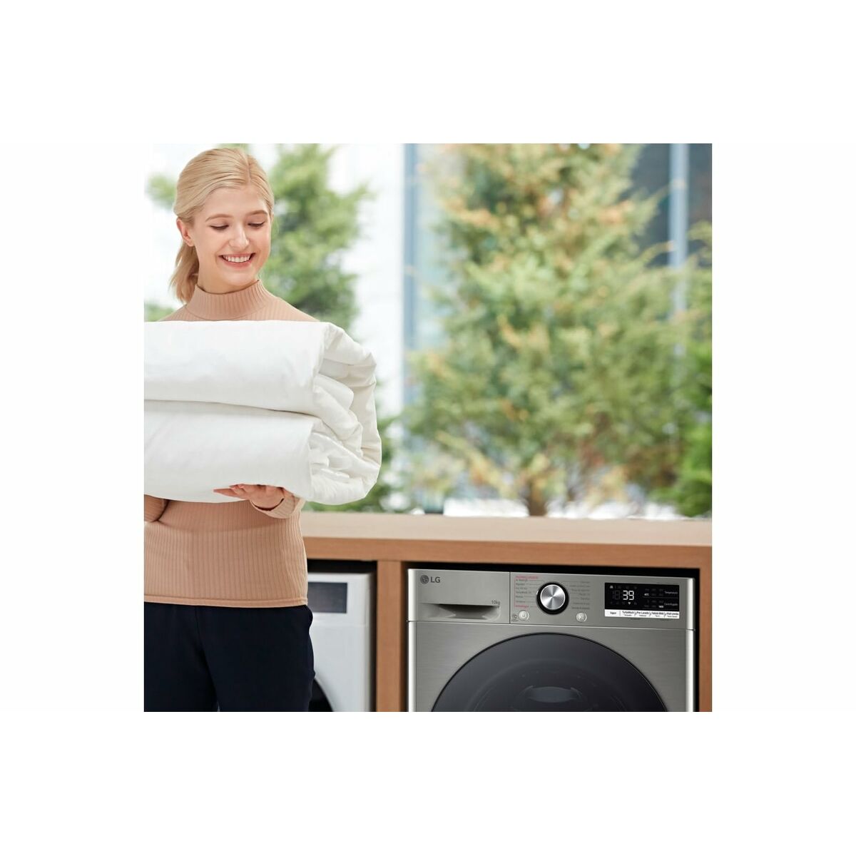 V3H65477EB2F9B8E379733917B7DDEB88E1R7488701P8